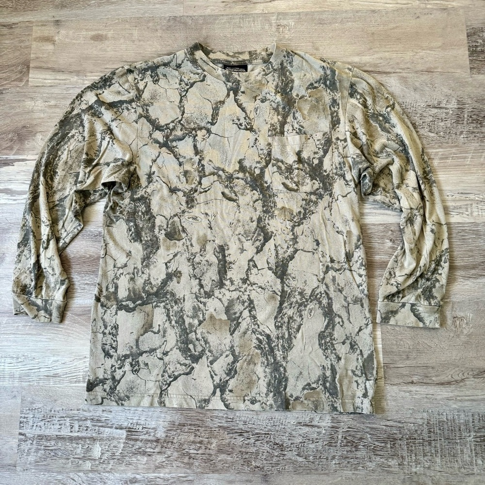 Vintage Winchester camo long sleeve shirt fits men’s L realtree mossy bark